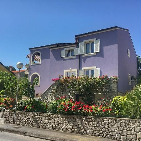Villa Millefiori - Apartments Мали-Лошинь Экстерьер фото